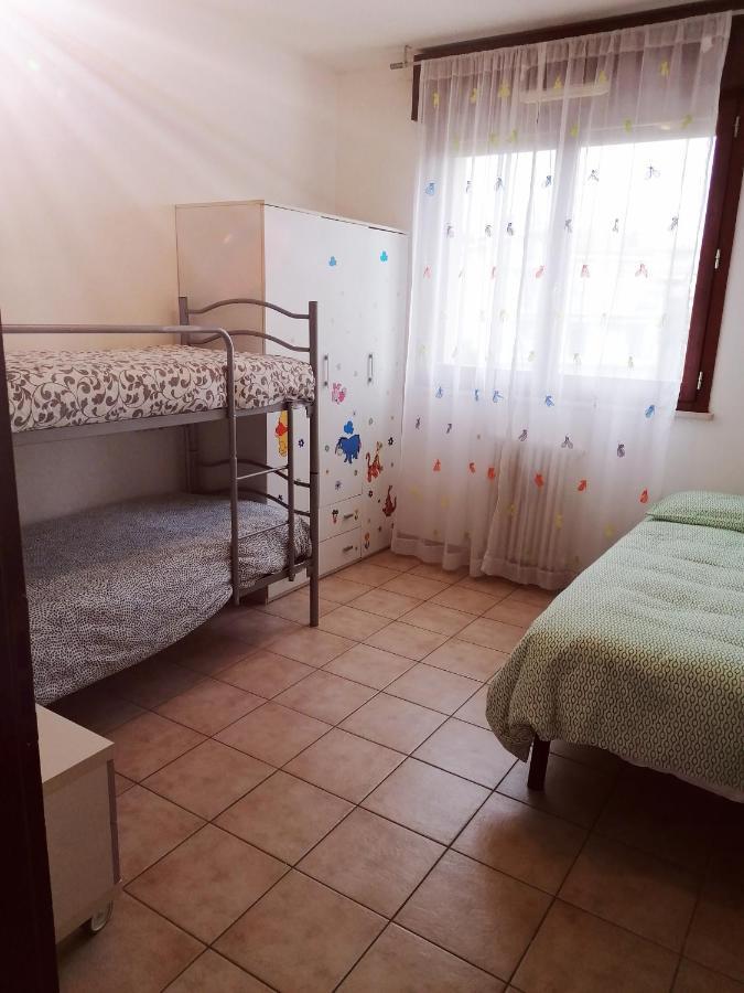 Appartamento Viserba Mare/Fiera 里米尼 外观 照片