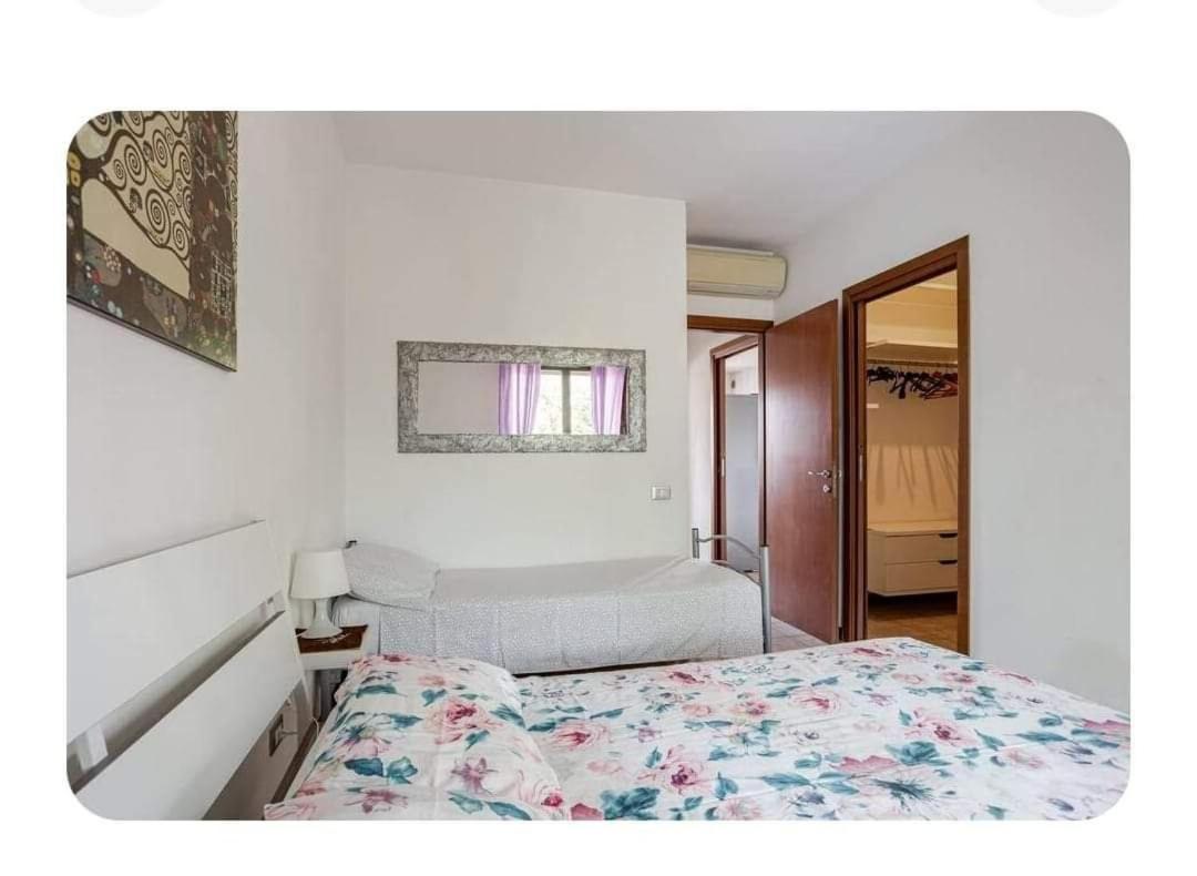 Appartamento Viserba Mare/Fiera 里米尼 外观 照片