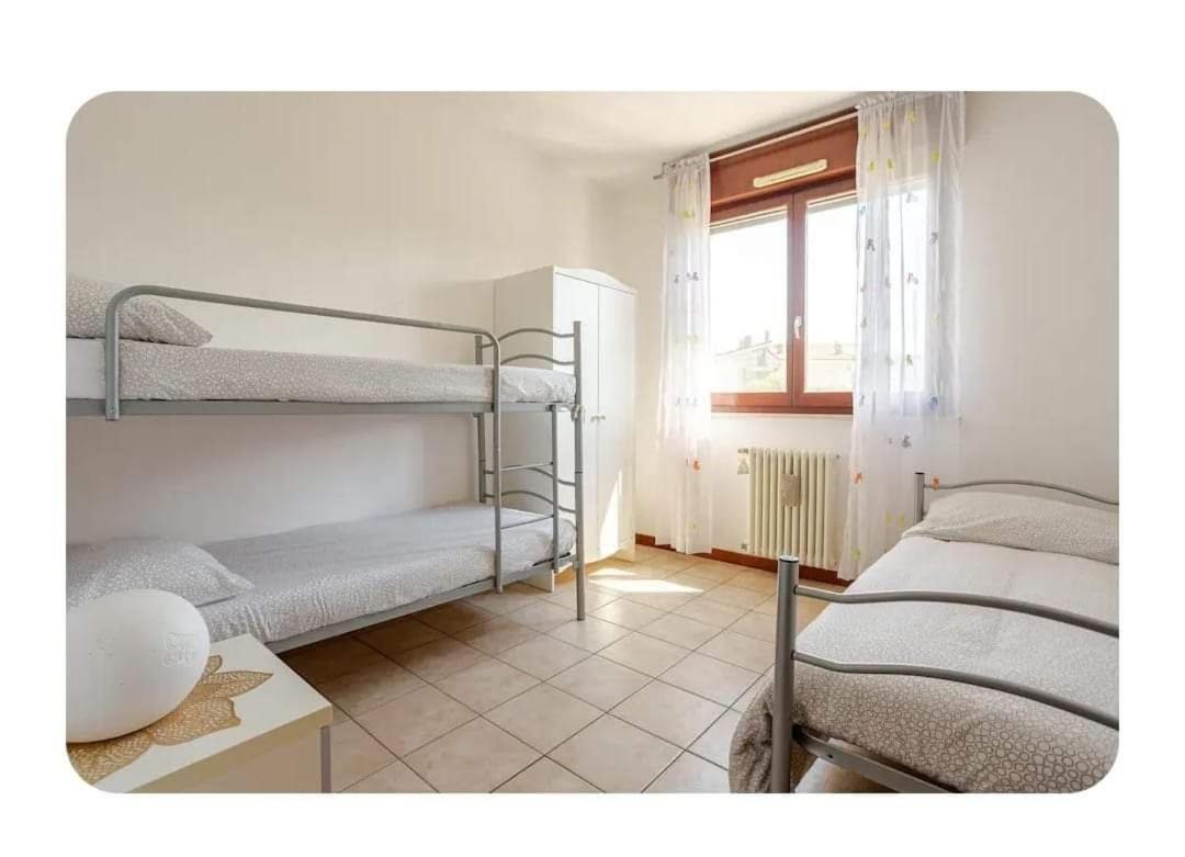 Appartamento Viserba Mare/Fiera 里米尼 外观 照片